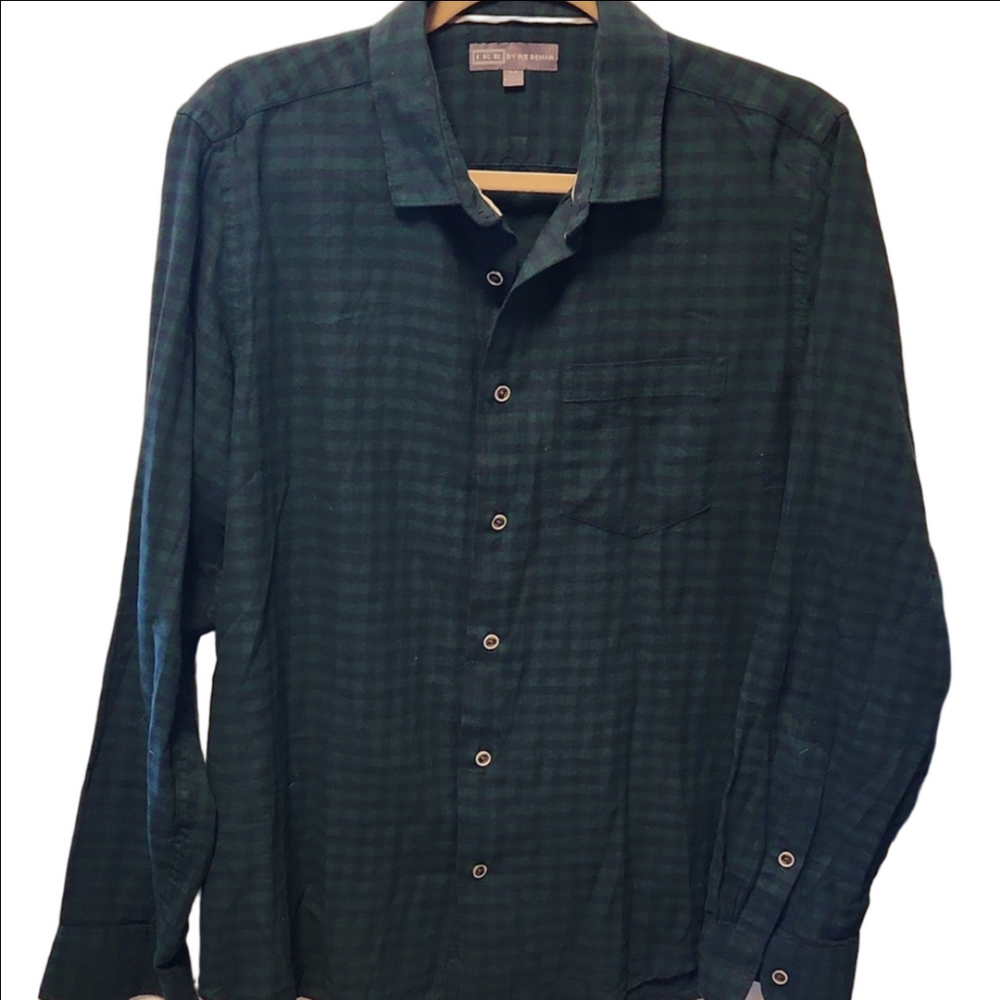 IKE BEHAR Green Plaid/Gingham  Button-Up Shirt size M